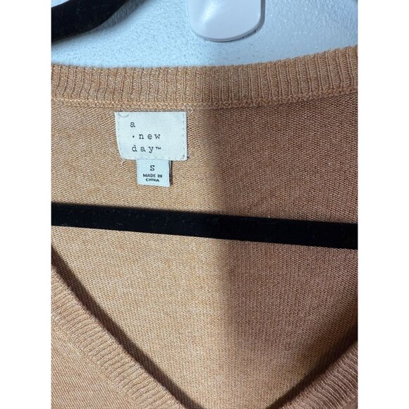 A New Day Womens Cozy Knit Sweater Small Camel Brown V-Neck Minimalist Relaxed - Picture 9 of 10